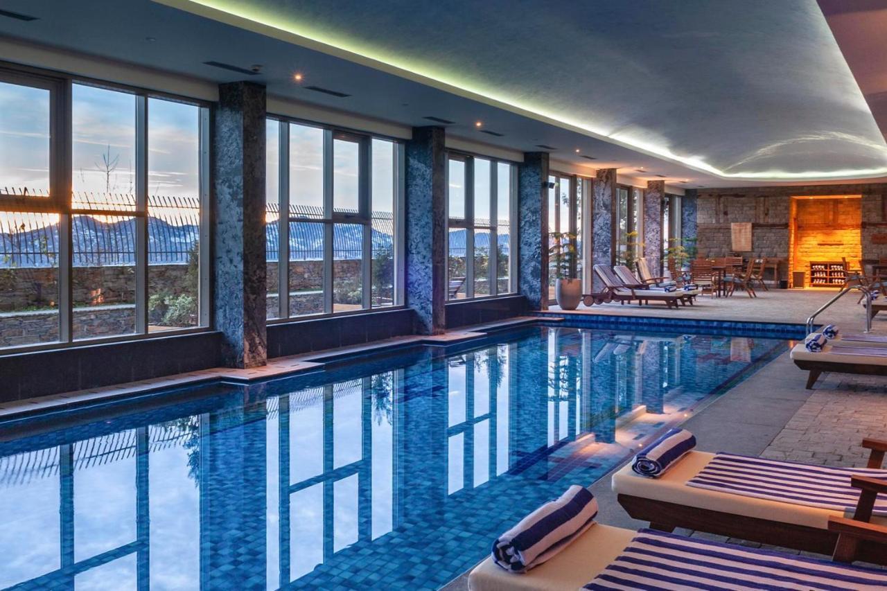 Taj Theog Resort & Spa Shimla Exterior photo