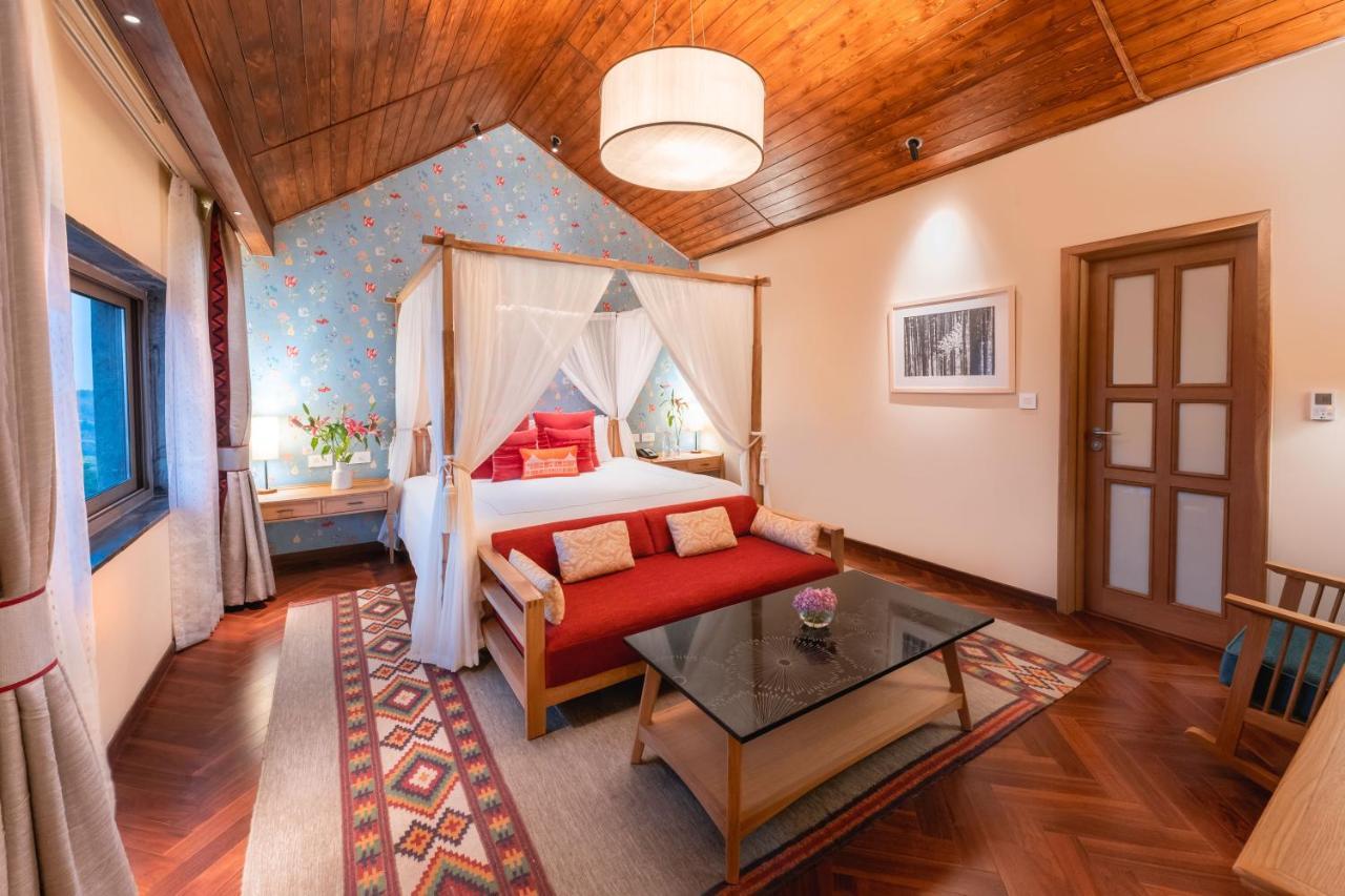 Taj Theog Resort & Spa Shimla Exterior photo