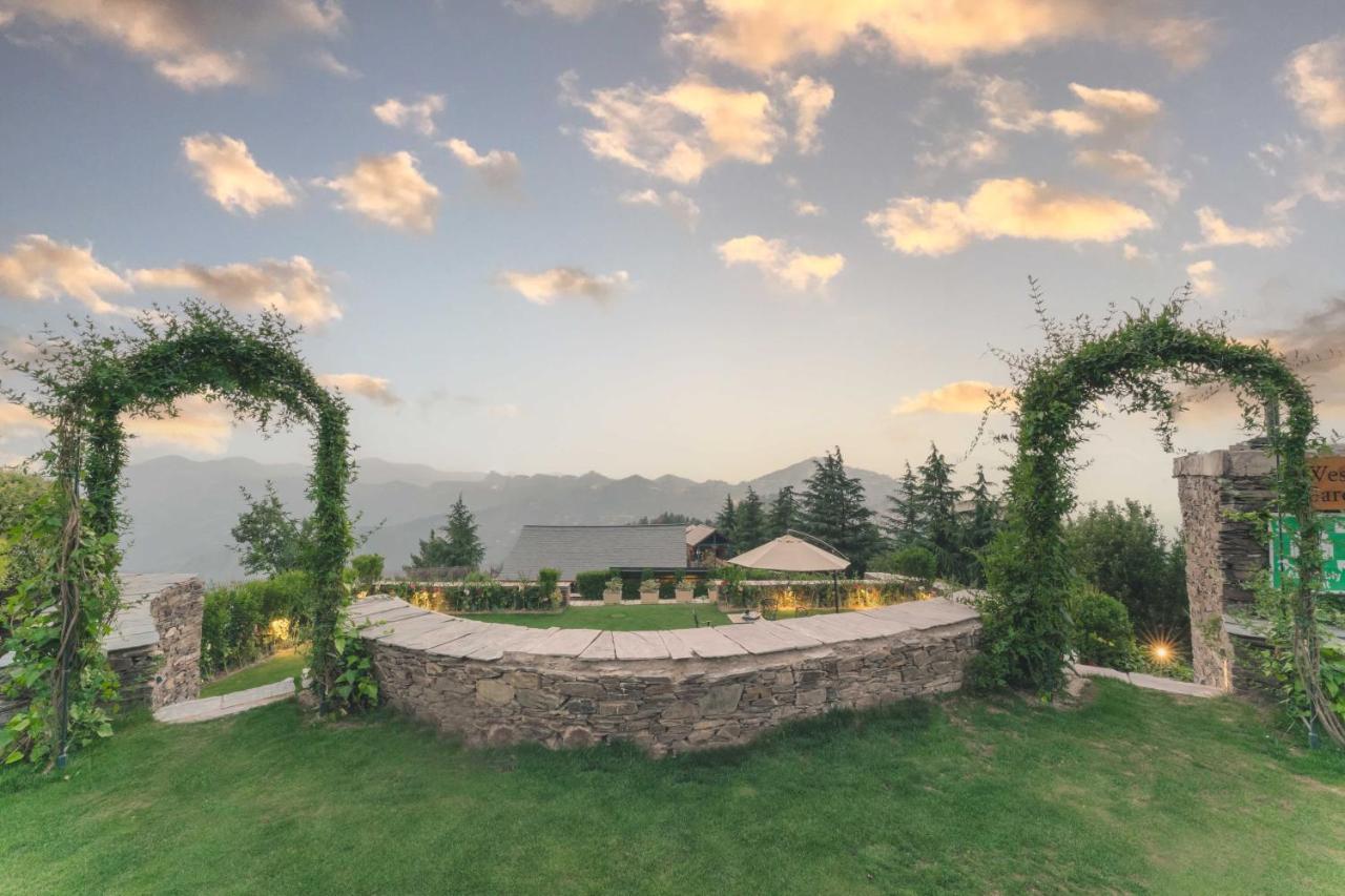 Taj Theog Resort & Spa Shimla Exterior photo